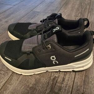 On Cloud Women's Black Athletic Running Shoes